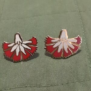 Vintage Native American NMAC Red & White Enamel Fan Earrings